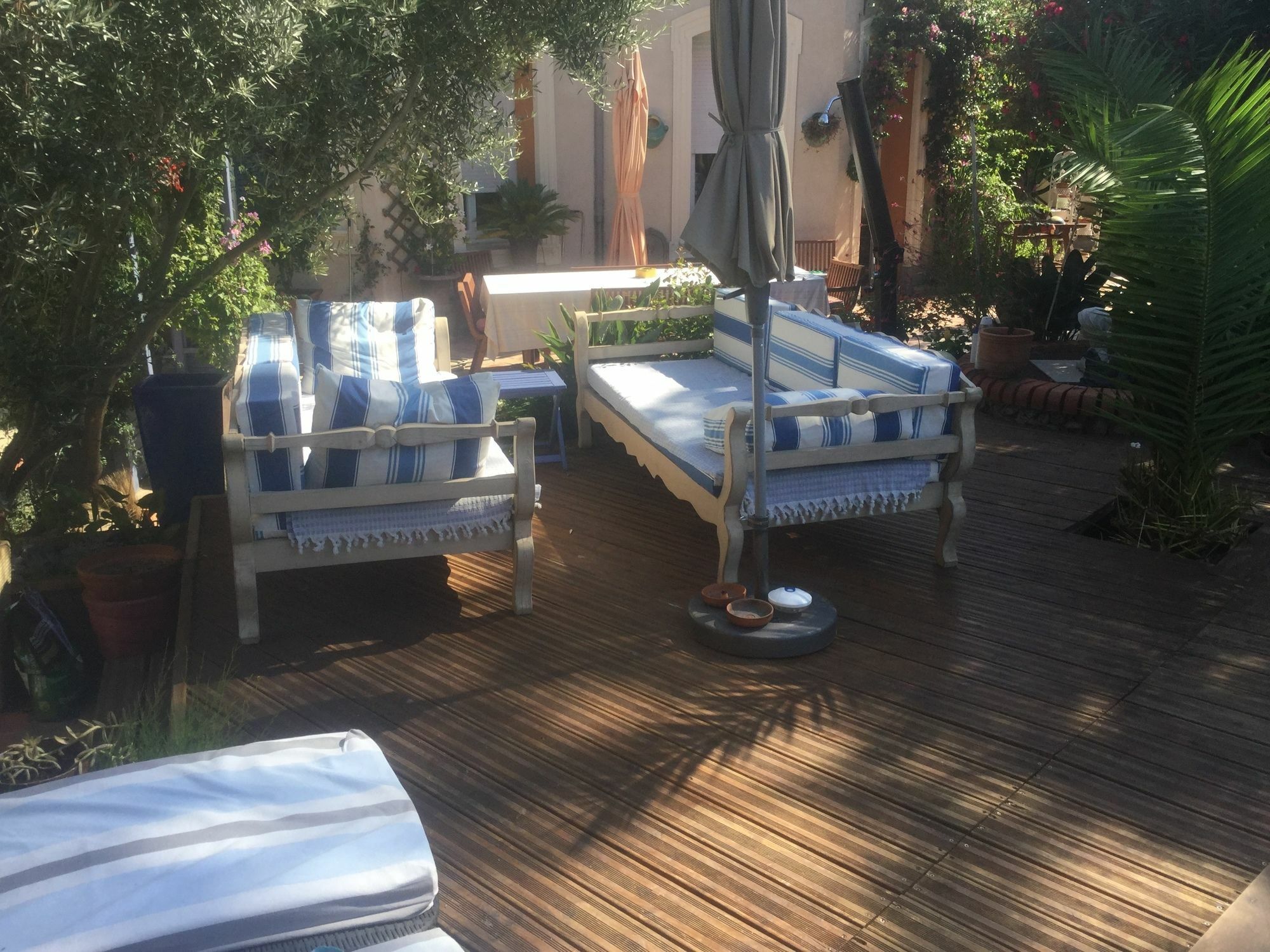 A L'Ombre Du Cedre Hotel Hyeres Luaran gambar