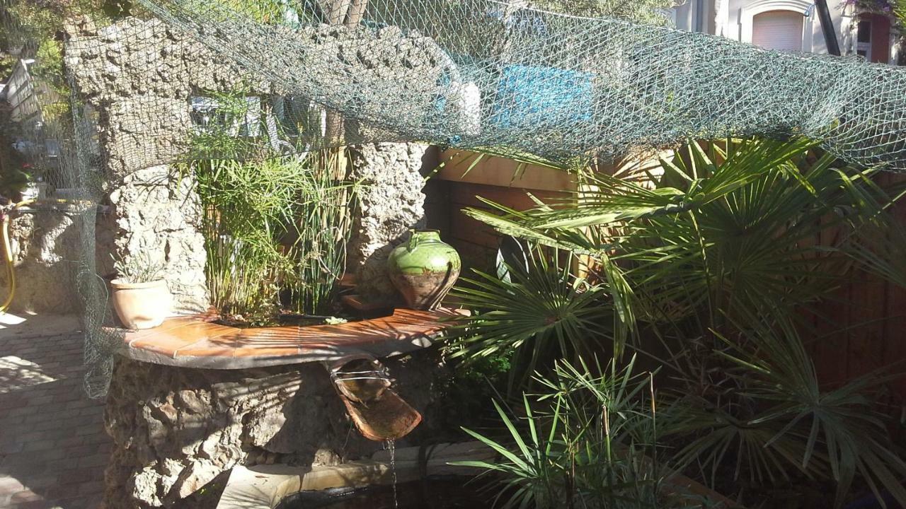 A L'Ombre Du Cedre Hotel Hyeres Luaran gambar